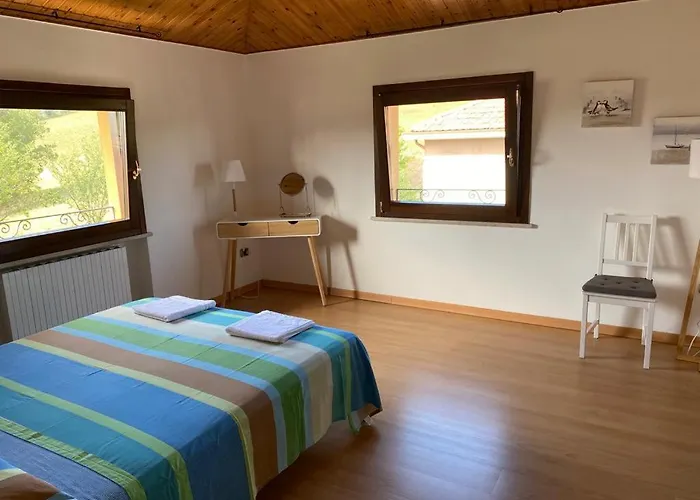 Attico Panoramico Tra E Mare Con Giardino Deluxe 아파트 *