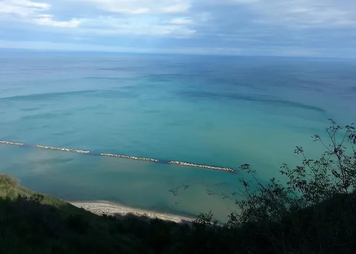 Attico Panoramico Tra E Mare Con Giardino Deluxe 아파트