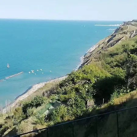 Apartment Attico Panoramico Tra E Mare Con Giardino Deluxe *