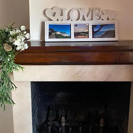 Attico Panoramico Tra E Mare Con Giardino Deluxe Apartment