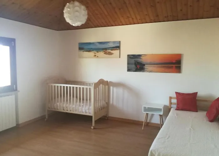 Attico Panoramico Tra E Mare Con Giardino Deluxe