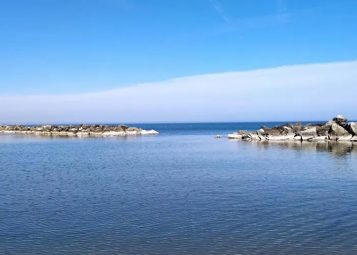 Attico Panoramico Tra E Mare Con Giardino Deluxe